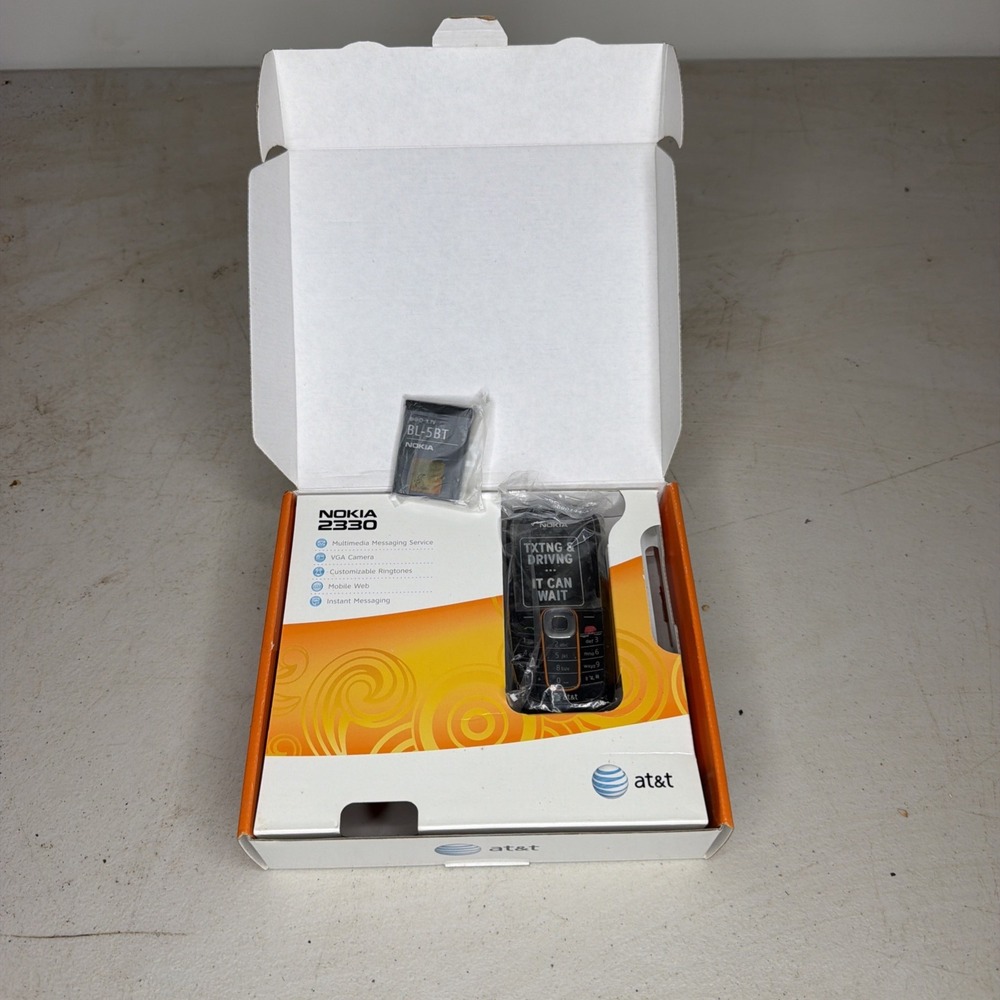 Nokia 2330 classic - Complete in Original Box Black (T-Mobile) w/ BL-5BT Battery
